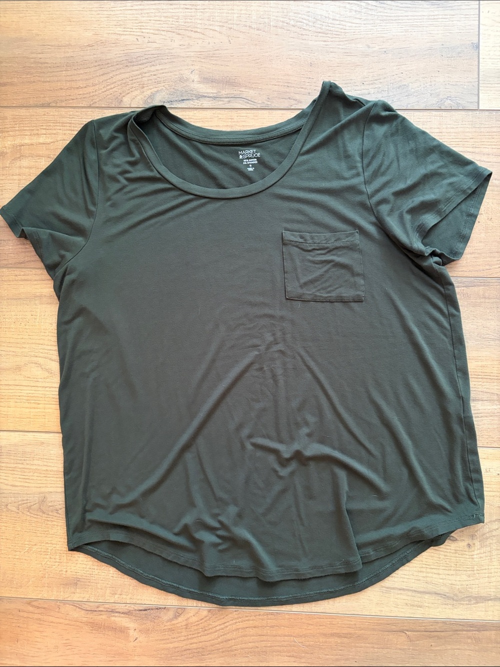 Market & Spruce Elaine Olive Green Short Sleeve Scoop Neck Pocket Tee